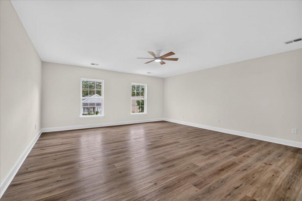 1071 Briar Rose Lane Photo 35