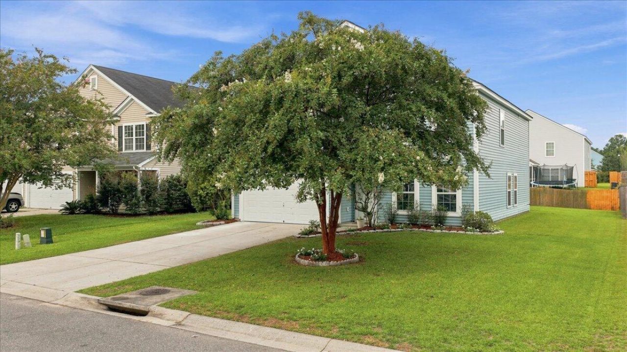 1071 Briar Rose Lane Photo 4