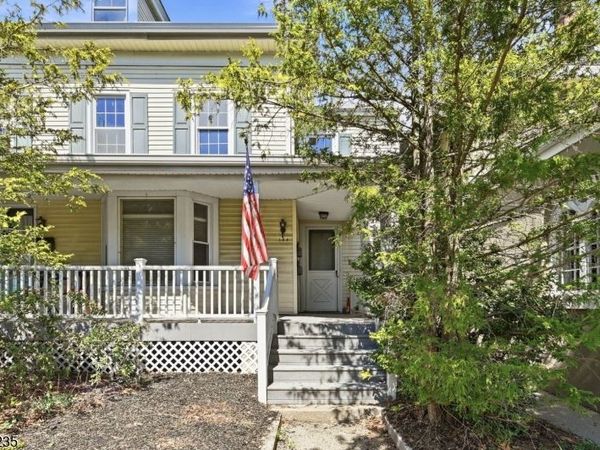 104 Maple Ave, Unit 1, Morristown, NJ 07960