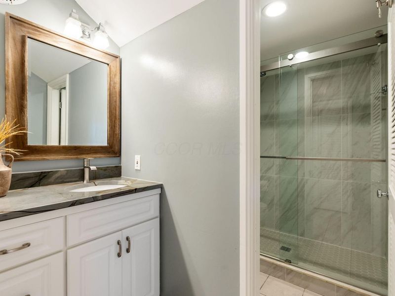 2735 York Road, Columbus, OH 43221 Photo 49