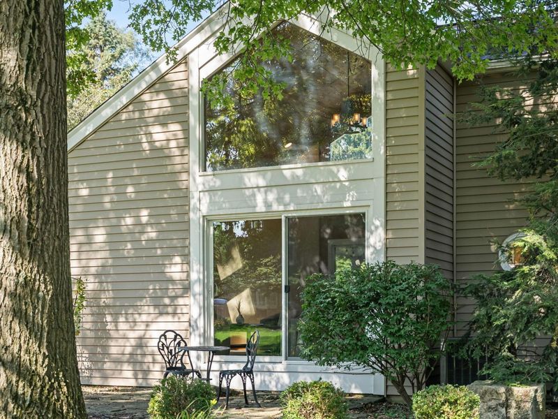 2735 York Road, Columbus, OH 43221 Photo 6