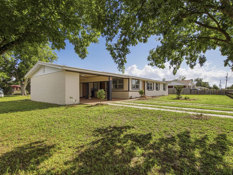 Property Image 40