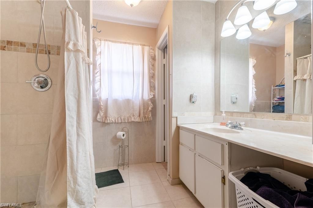 4617 Lee Blvd, Lehigh Acres, FL 33971 Photo