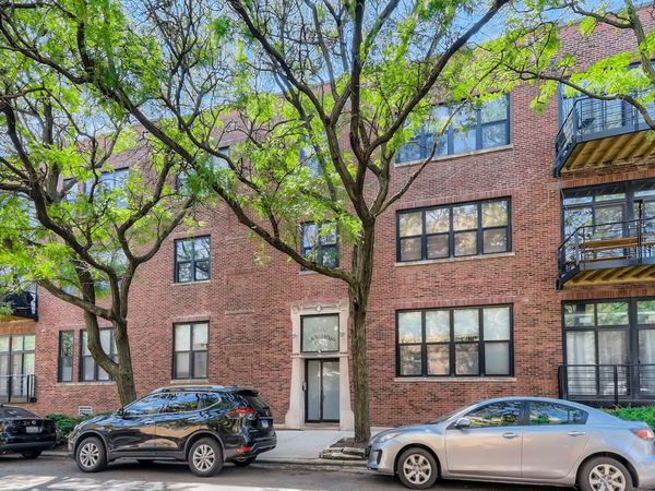 1670 N Claremont Avenue , Unit 302, Chicago, IL 60647