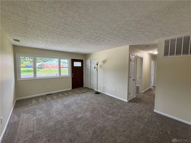 422 Buttercup Avenue, Vandalia, OH 45377 Photo 3