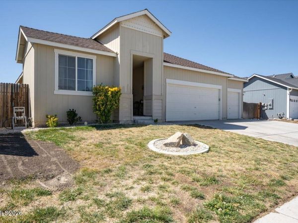 1475 Mountain Rose Drive, Fernley, NV 89408