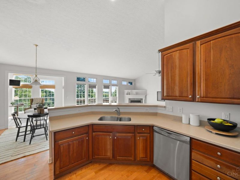 5957 Emerald Lake Drive, Fairfield, OH 45014 Photo 19
