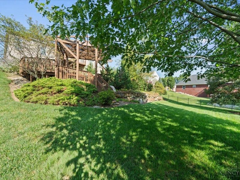 5957 Emerald Lake Drive, Fairfield, OH 45014 Photo 60