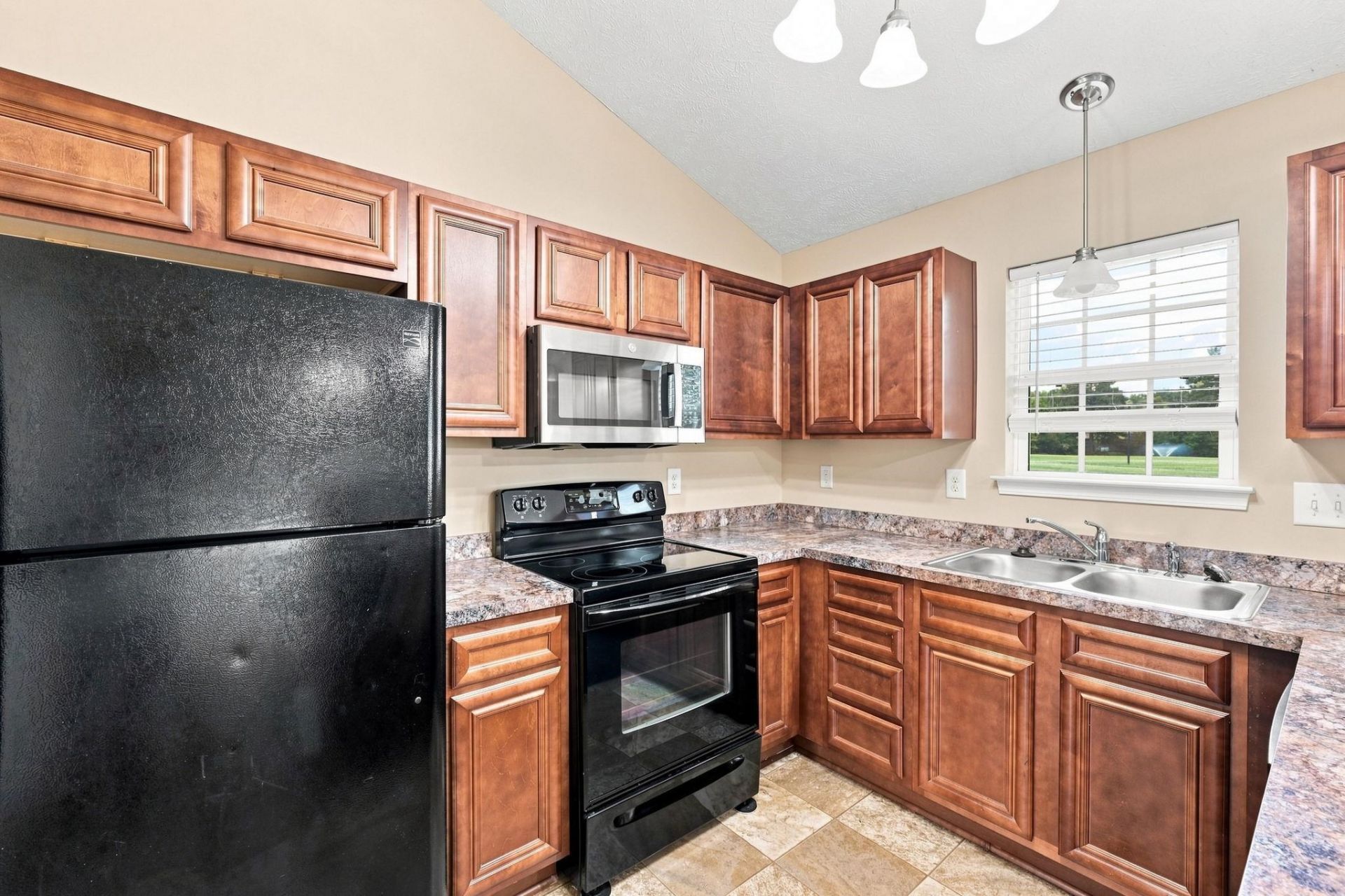 9603 Drayton Ct.  Photo 8