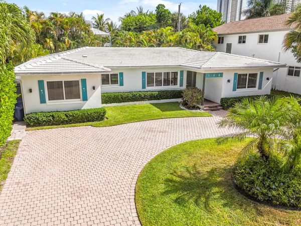 1182 Beach Road, Singer Island, FL 33404