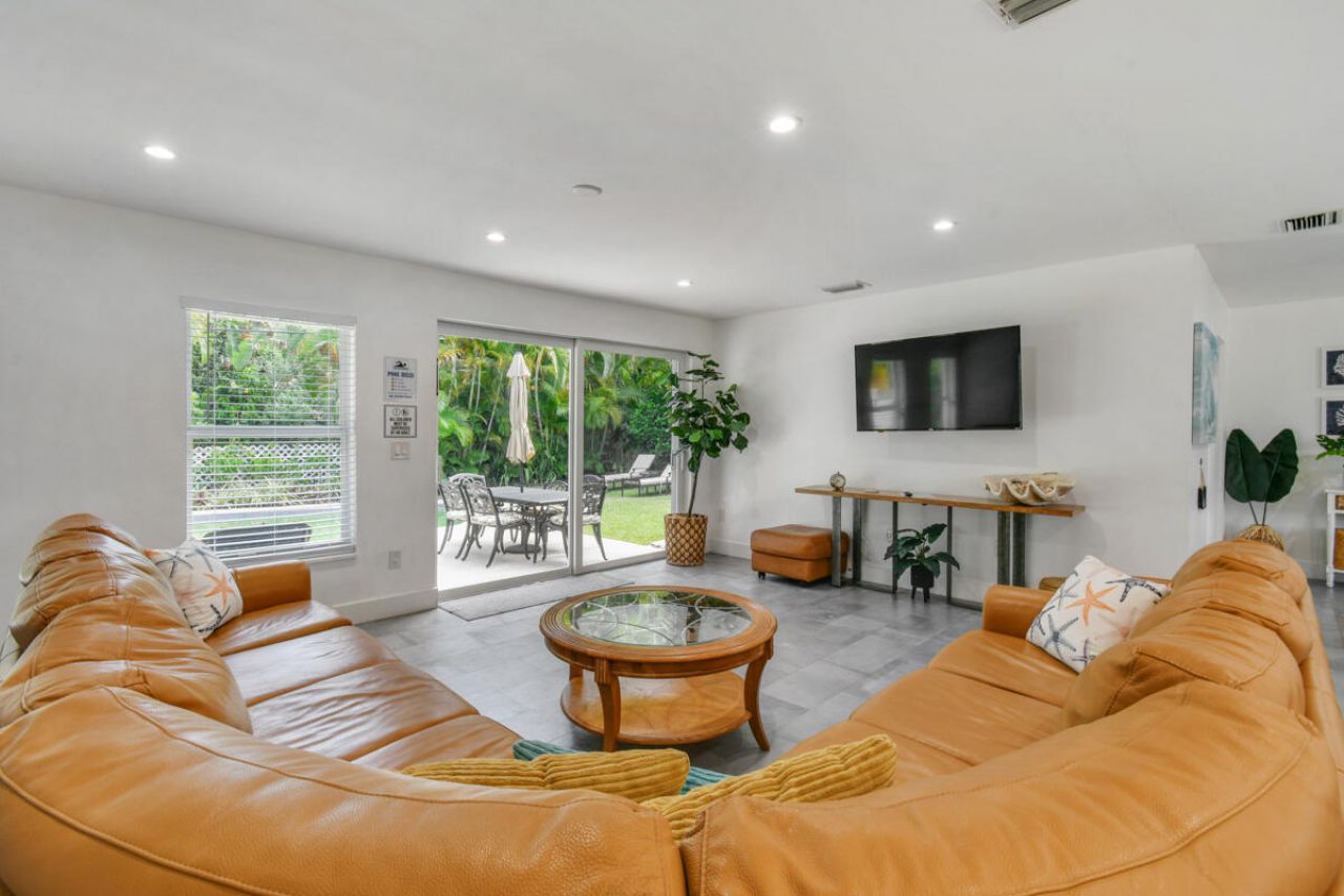 1182 Beach Road, Singer Island, FL 33404 Photo