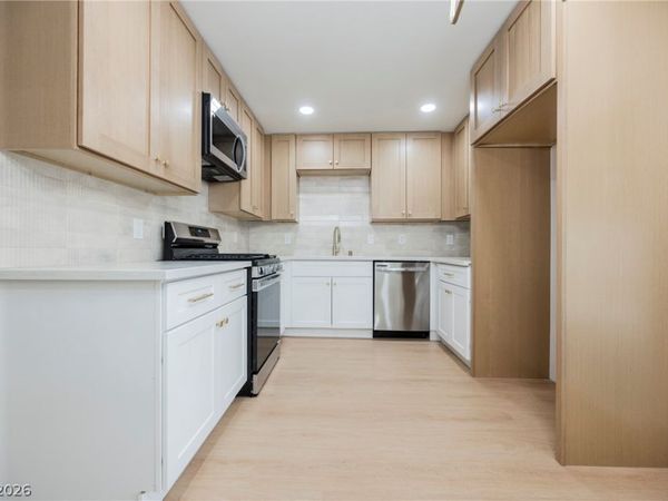 409 Lehman Street , Las Vegas, NV 89110