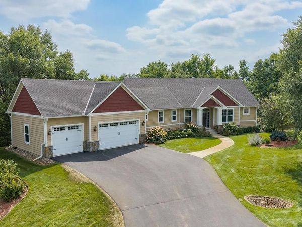 1784 86th Court E, Inver Grove Heights, MN 55077
