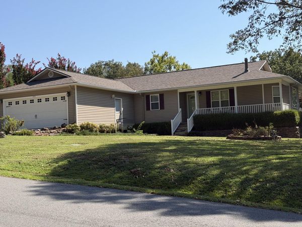 835 N Conway St, Heber Springs, AR 72543