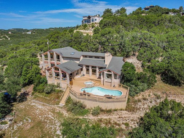 18610 W Reed Parks RD, Jonestown, TX 78645