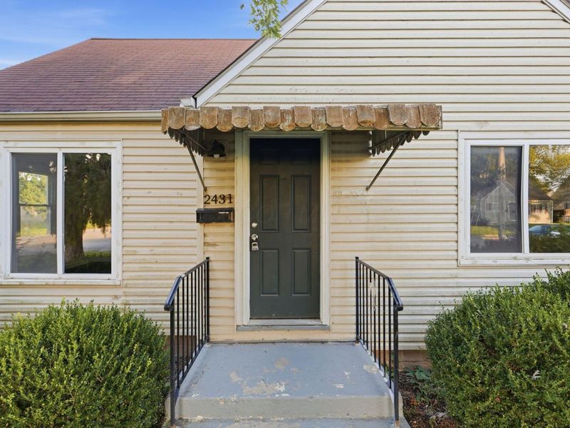 2431 Lexington Avenue , Columbus, OH 43211 Photo 4