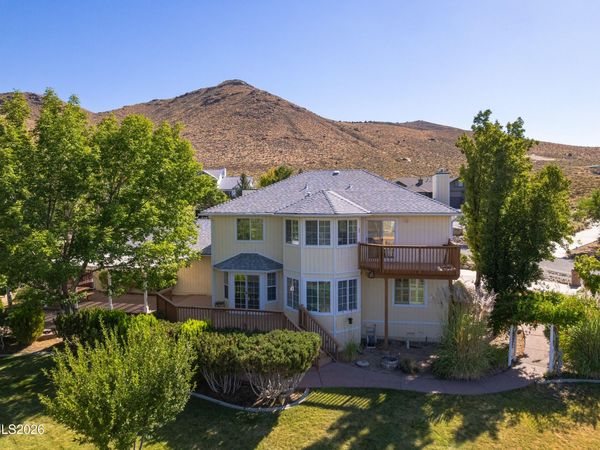 1326 Santa Cruz Drive, Minden, NV 89423
