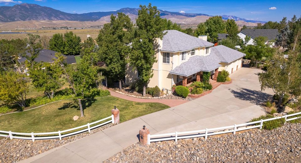 1326 Santa Cruz Drive, Minden, NV 89423 Photo