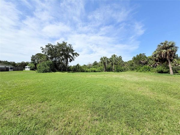 5105 BAY BOULEVARD , PORT RICHEY, FL 34668