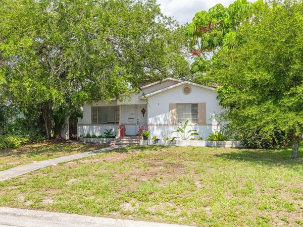 301 24TH AVENUE N, ST PETERSBURG, FL 33704