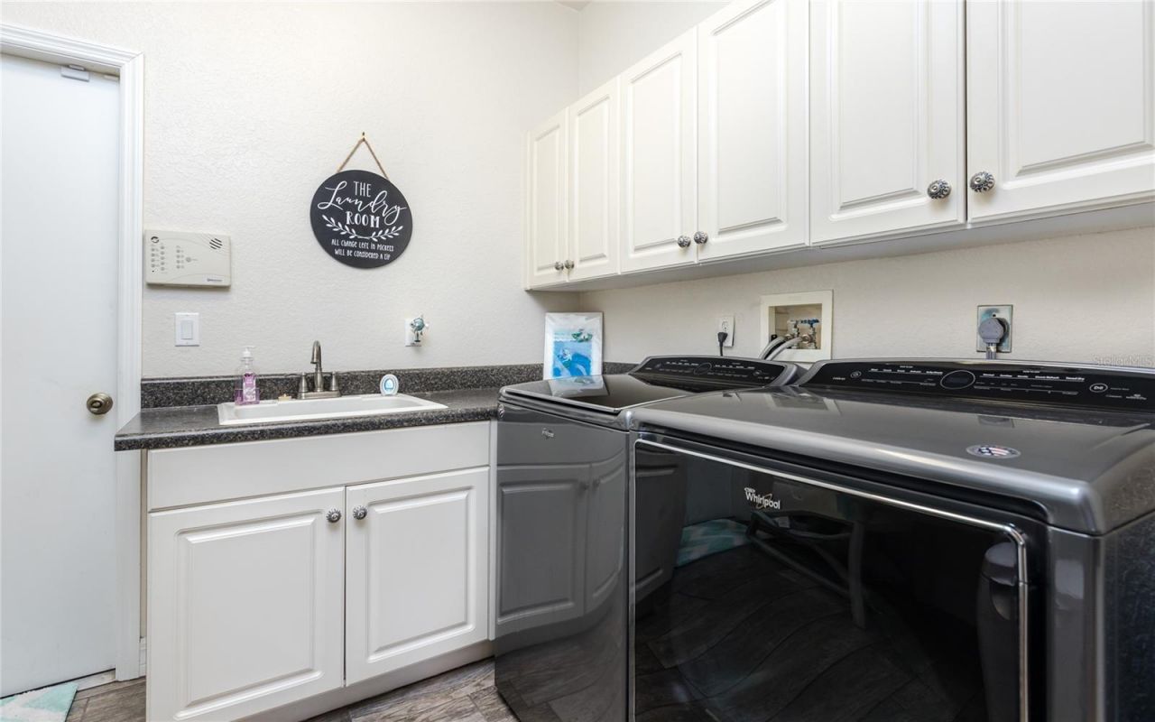 2317 SW 43rd Lane, Cape Coral, FL 33914 Photo