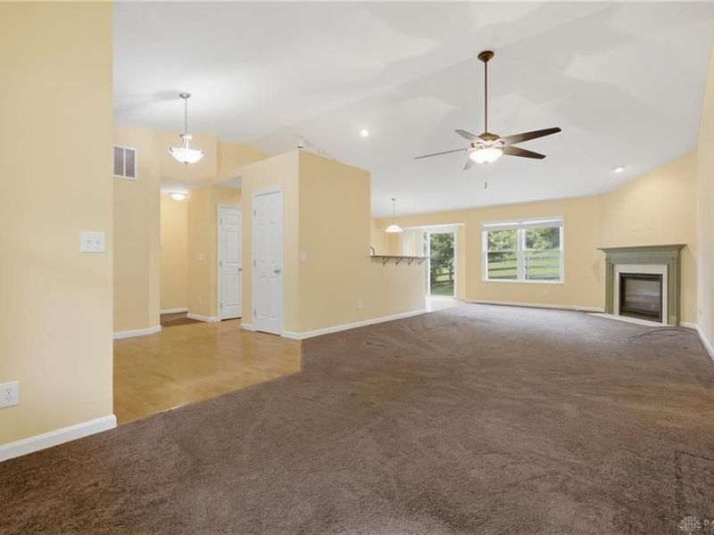 7630 Sandstone Trail, Hamilton Township, OH 45039 Photo 5