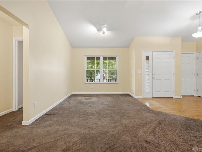 7630 Sandstone Trail, Hamilton Township, OH 45039 Photo 7