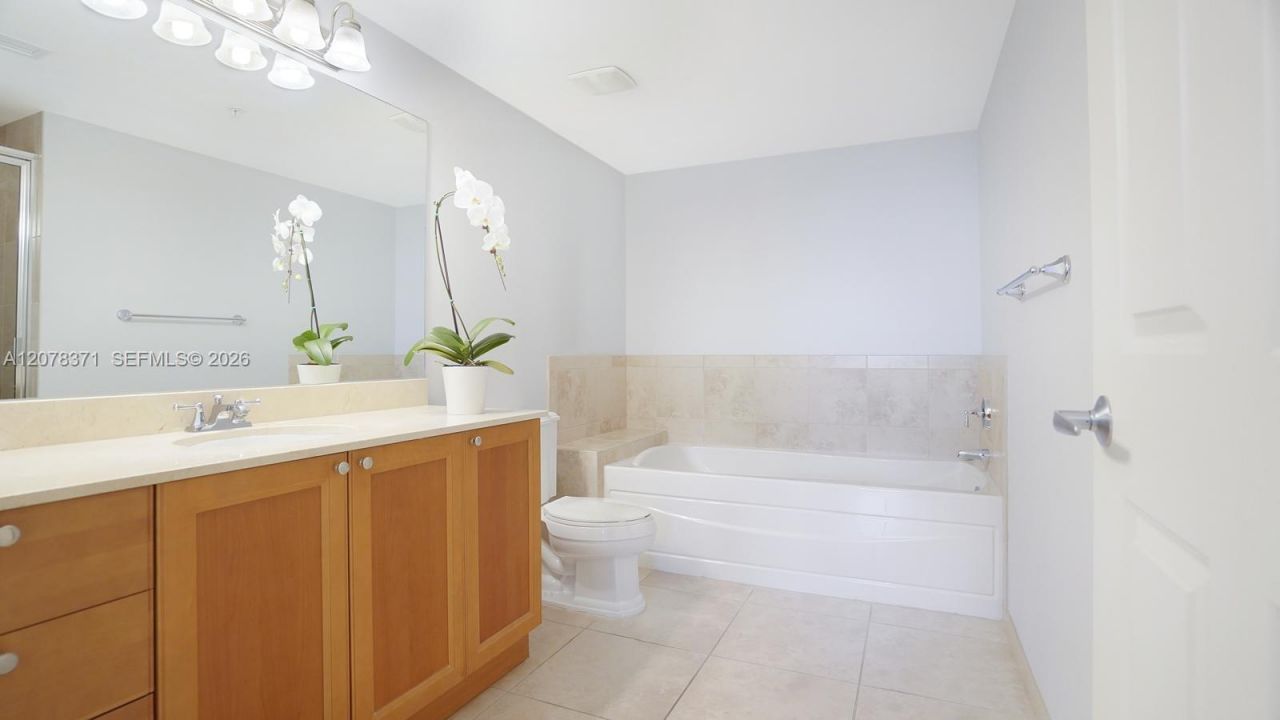 55 Merrick Way, Unit 729, Coral Gables, FL 33134 Photo
