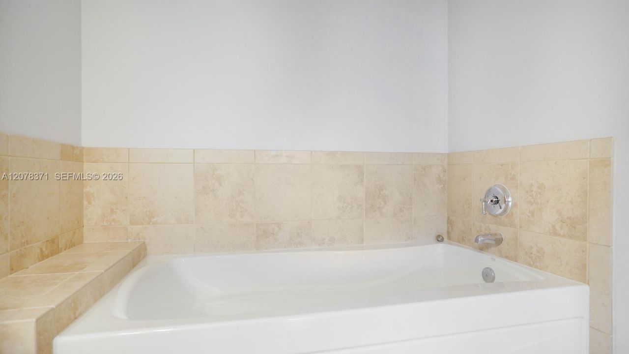 55 Merrick Way, Unit 729, Coral Gables, FL 33134 Photo