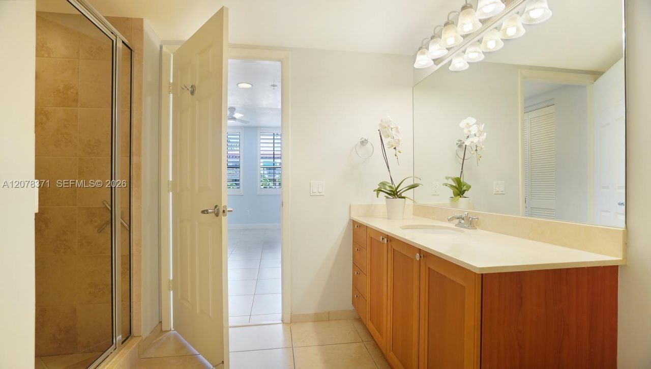 55 Merrick Way, Unit 729, Coral Gables, FL 33134 Photo