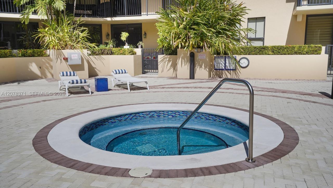 55 Merrick Way, Unit 729, Coral Gables, FL 33134 Photo