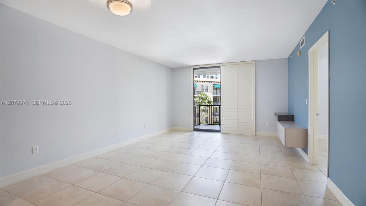 55 Merrick Way, Unit 729, Coral Gables, FL 33134 Photo
