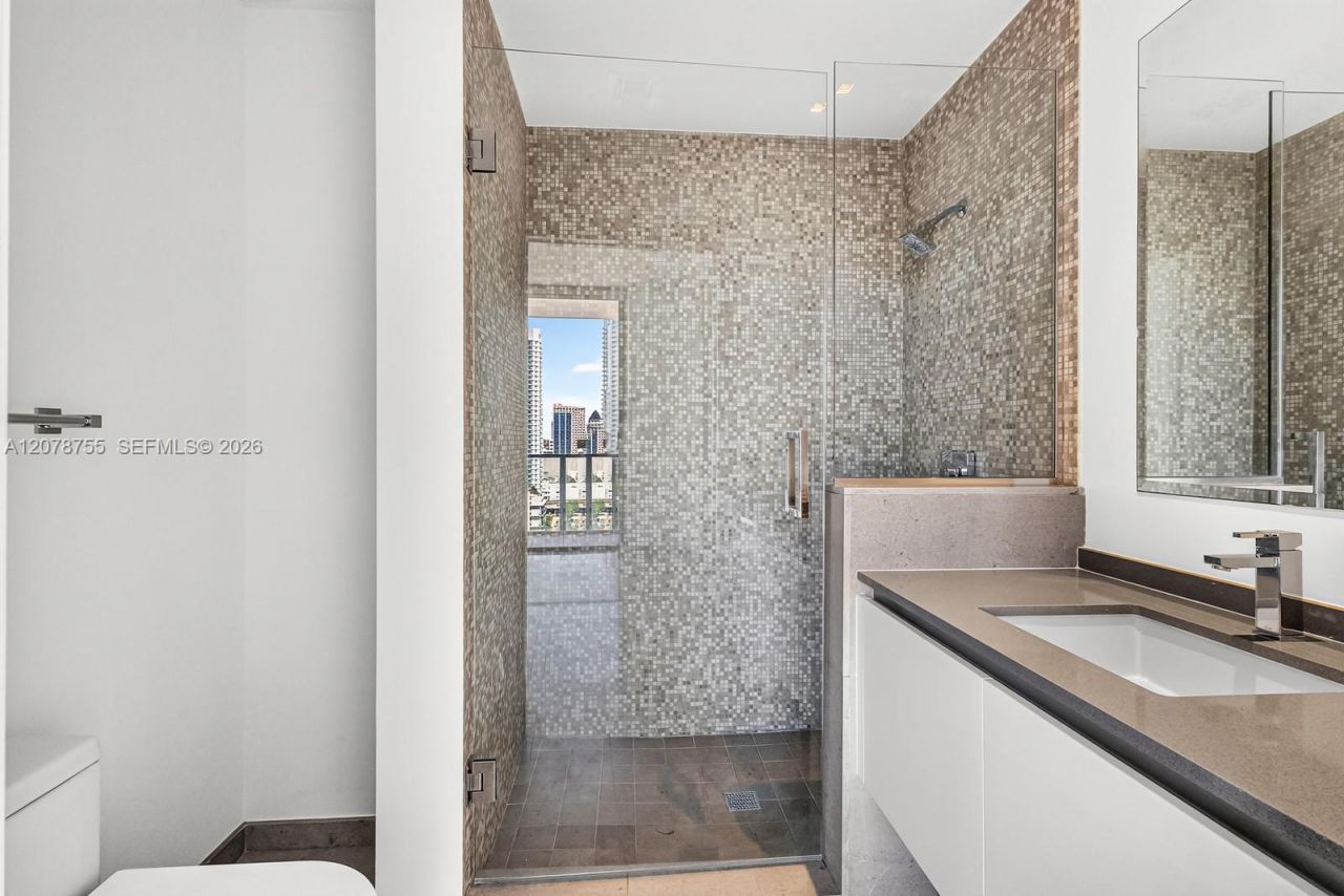 88 SW 7th St , Unit 1511, Miami, FL 33130 Photo