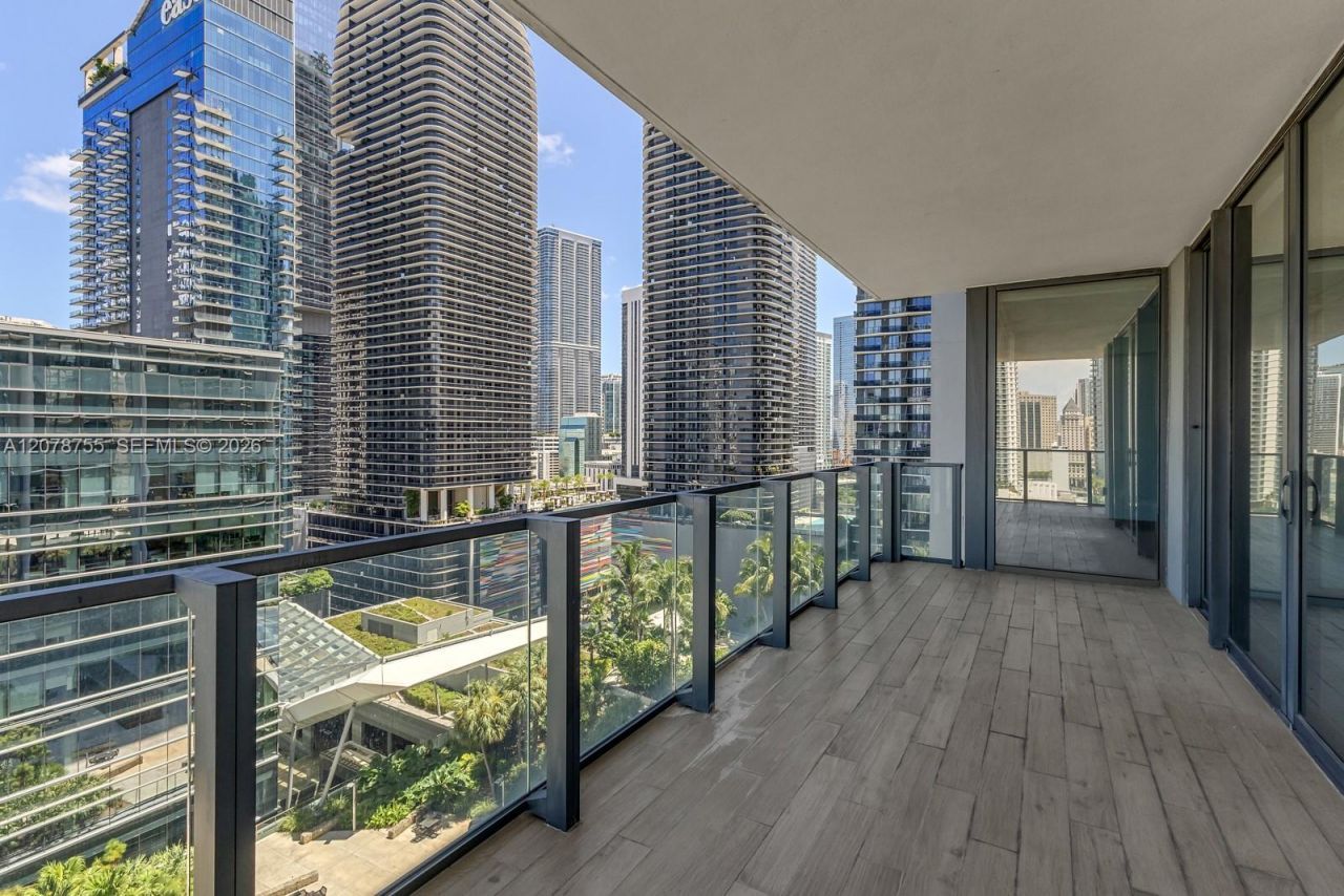 88 SW 7th St , Unit 1511, Miami, FL 33130 Photo