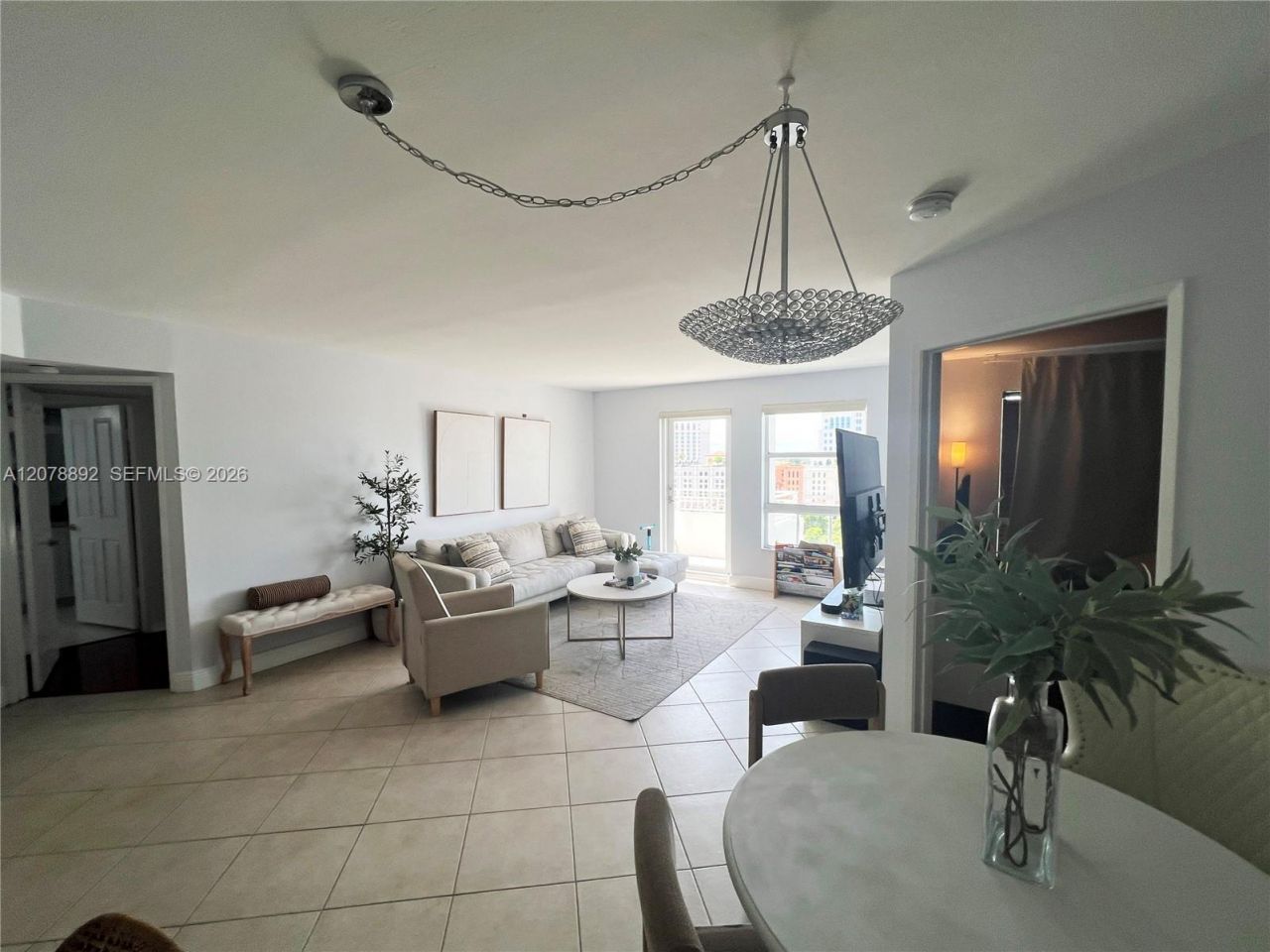 2351 Douglas Rd , Unit 1304, Miami, FL 33145 Photo