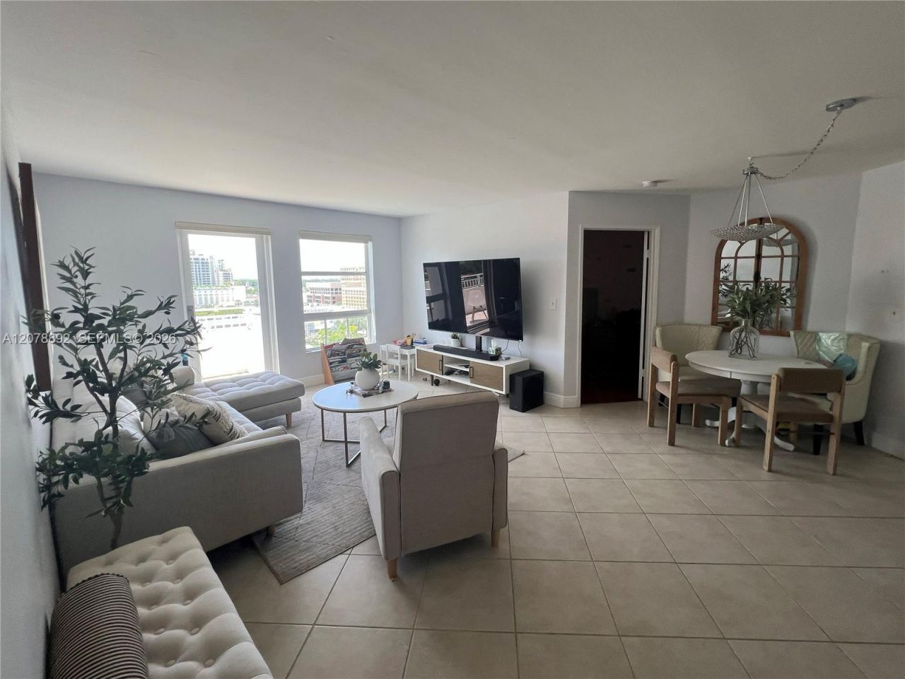 2351 Douglas Rd , Unit 1304, Miami, FL 33145 Photo