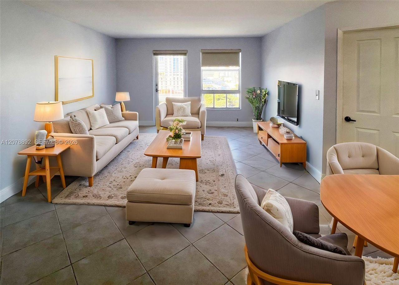 2351 Douglas Rd , Unit 1304, Miami, FL 33145 Photo