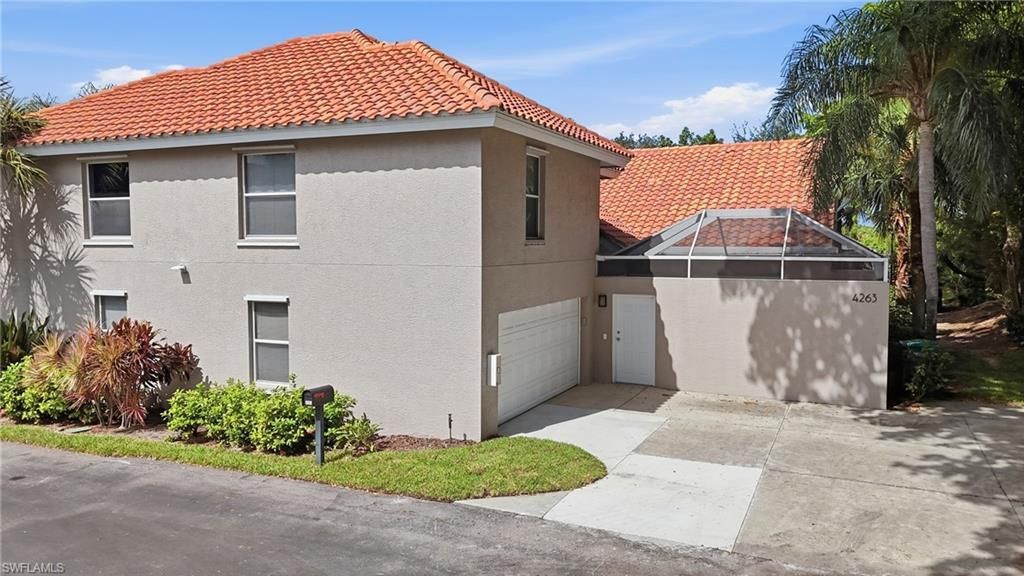 4263 Covey Cir, Unit 16B, Naples, FL 34109 Photo