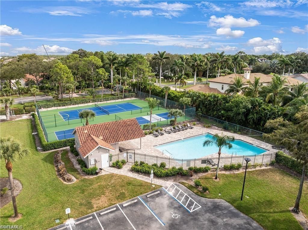 4263 Covey Cir, Unit 16B, Naples, FL 34109 Photo