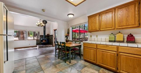 1531 Cree Street, South Lake Tahoe, CA 96150 Photo