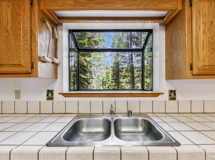 1531 Cree Street, South Lake Tahoe, CA 96150 Photo