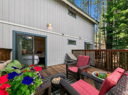 1531 Cree Street, South Lake Tahoe, CA 96150 Photo