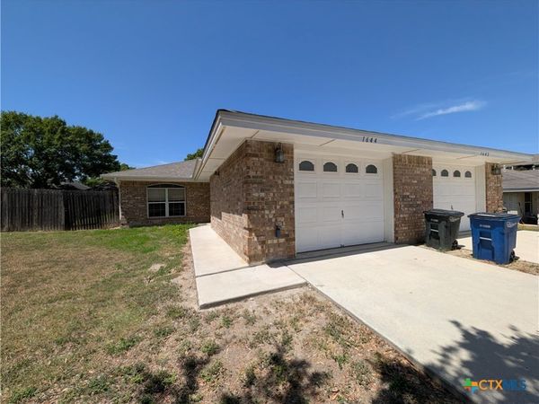 1644 W County Line Road , New Braunfels, TX 78130