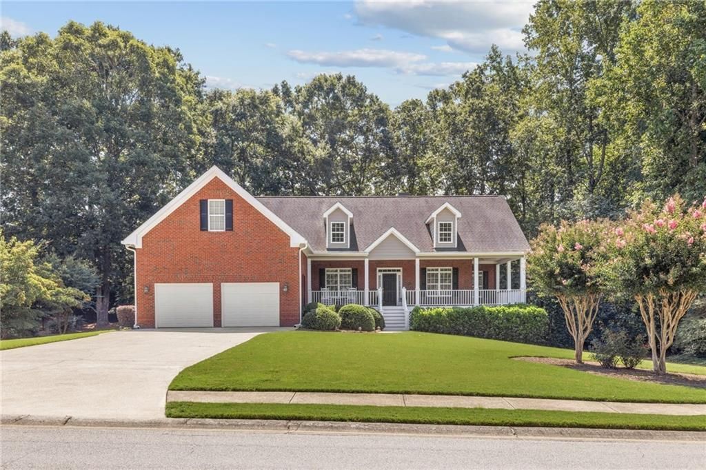 2620 Democracy Drive, Buford, GA 30519 Main Photo