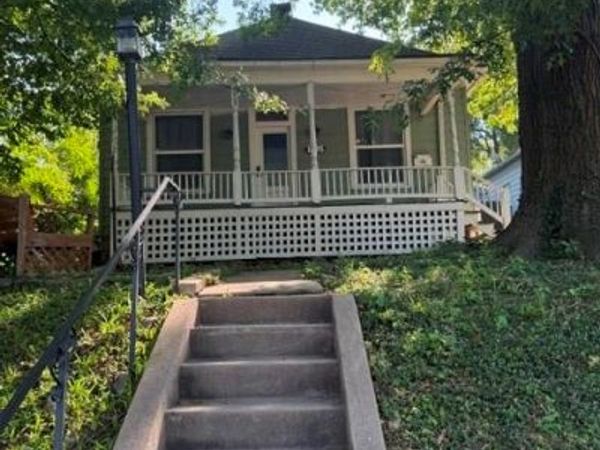 1605 S 29 Street, Kansas City, KS 66106