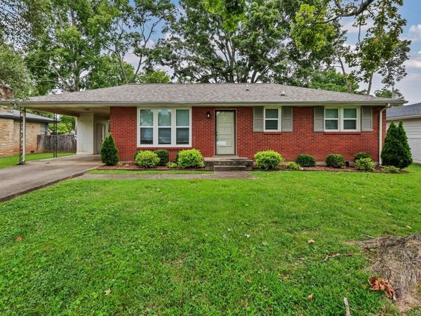143 N Meadow Dr, Clarksville, TN 37043
