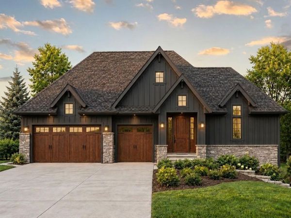 2213 Oakland Road , Minnetonka, MN 55305