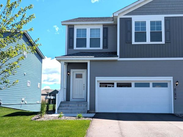 39729 Fallbrook Avenue , North Branch, MN 55056