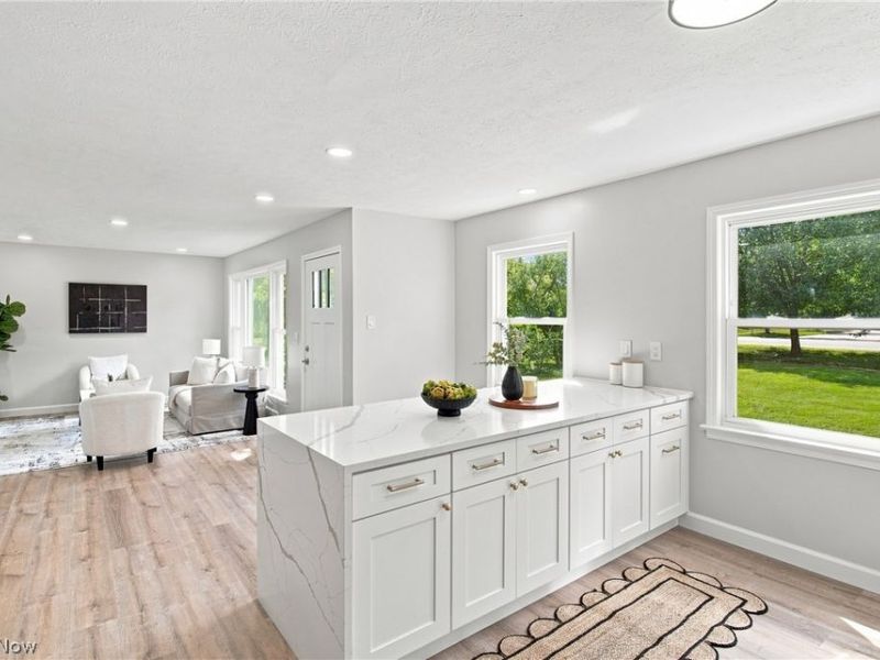 9041 Prospect Road, Strongsville, OH 44149 Photo 12