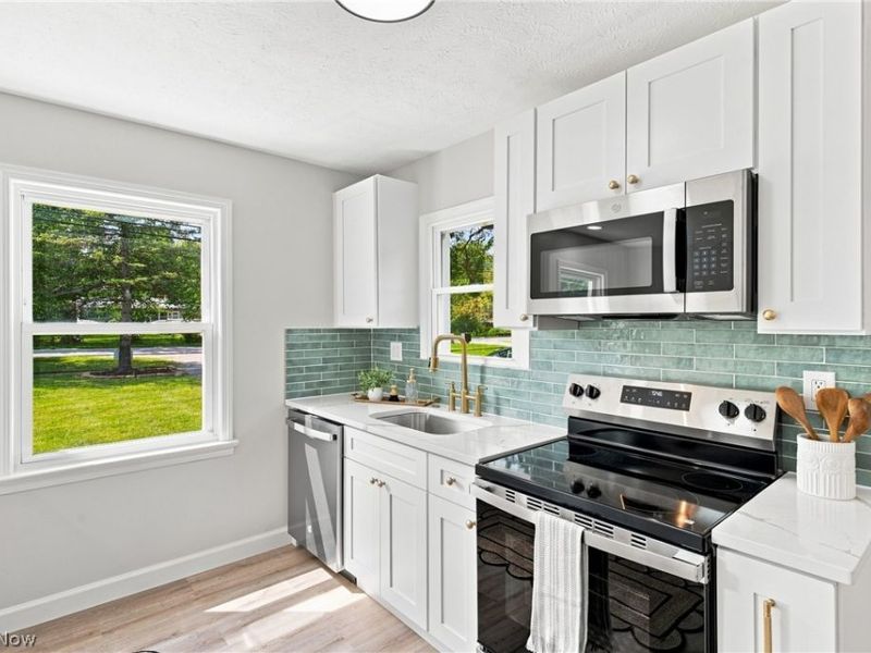 9041 Prospect Road, Strongsville, OH 44149 Photo 13